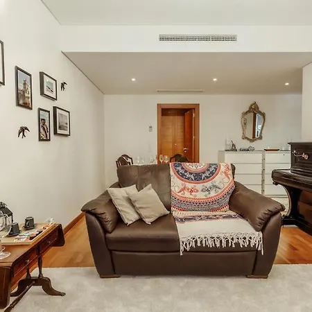 Charmoso Apartment *